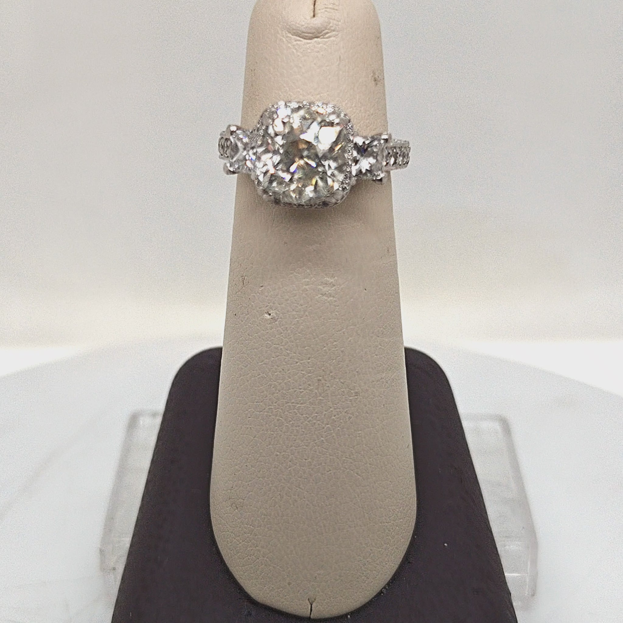 DIAMOND RING 3.54CT CUSHION CUT WITH HALO & ACCENT DIAMONDS PLATINUM