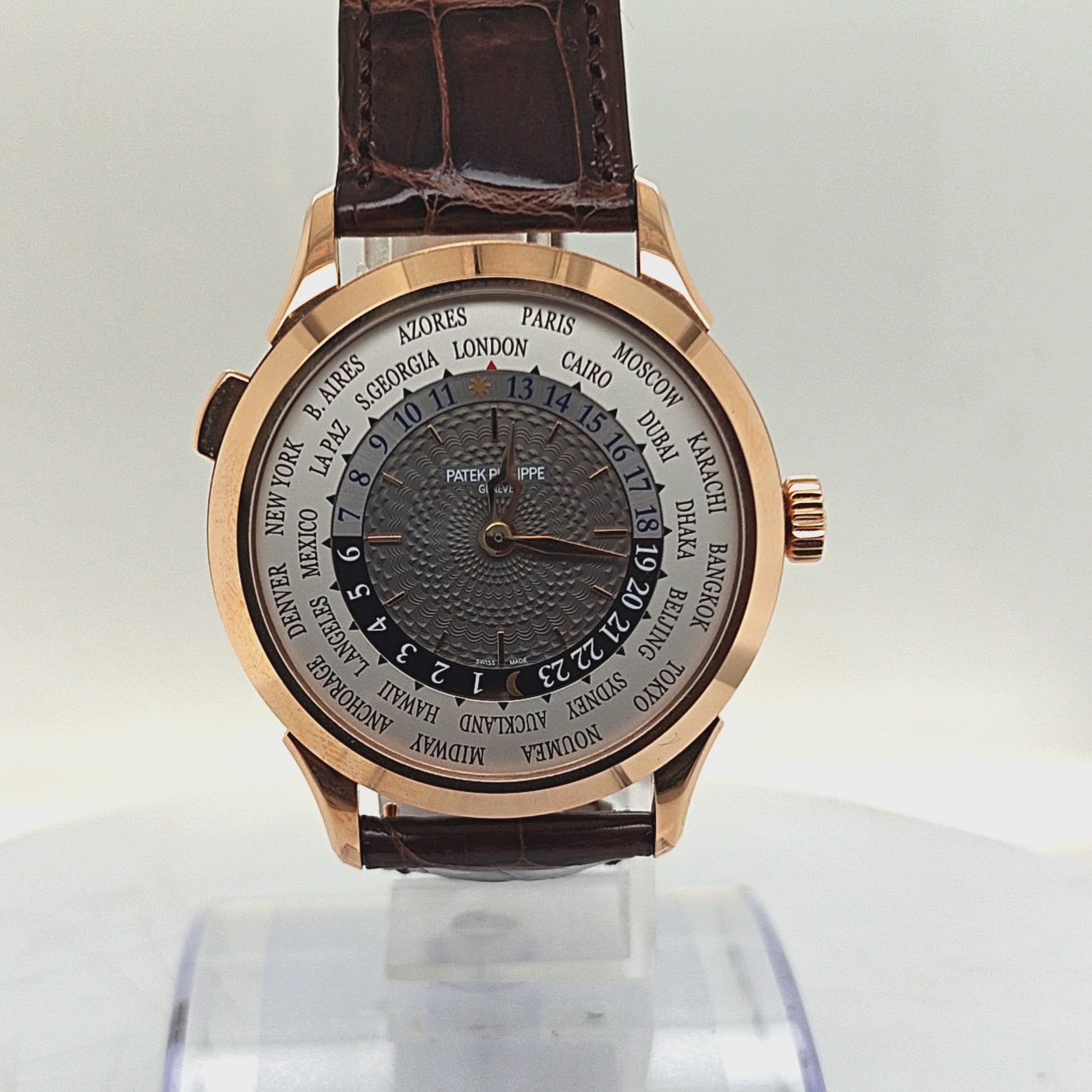 PATEK PHILIPPE "WORLD TIME" WATCH 5230R ROSE GOLD COMPLETE SET