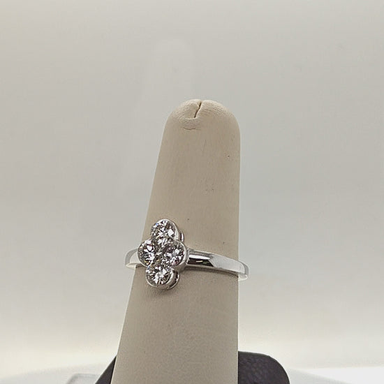 DIAMOND RING FOUR ROUND 1.05CT WHITE GOLD