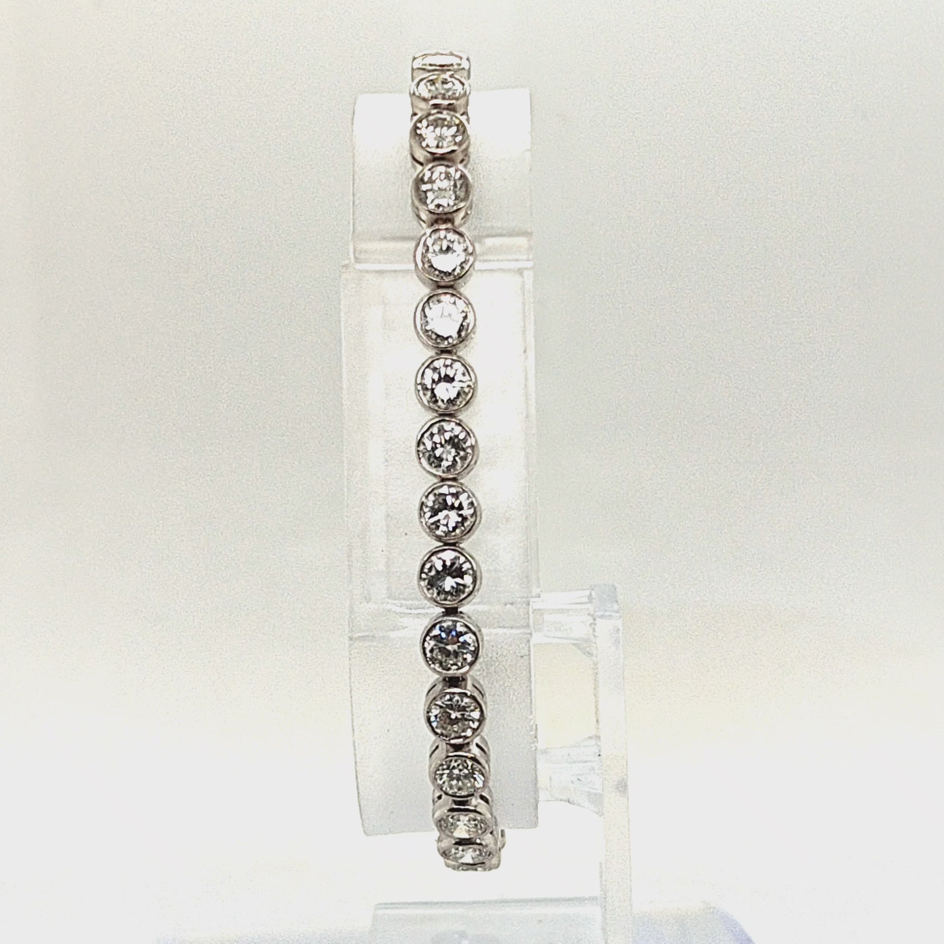 DIAMOND TENNIS BRACELET BEZEL SET 7.56CT WHITE GOLD