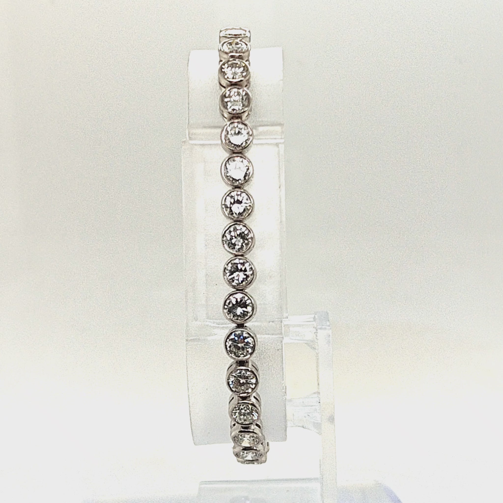 DIAMOND TENNIS BRACELET BEZEL SET 7.56CT WHITE GOLD