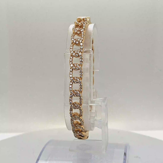 DIAMOND BANGLE BRACELET 1.73CT YELLOW GOLD