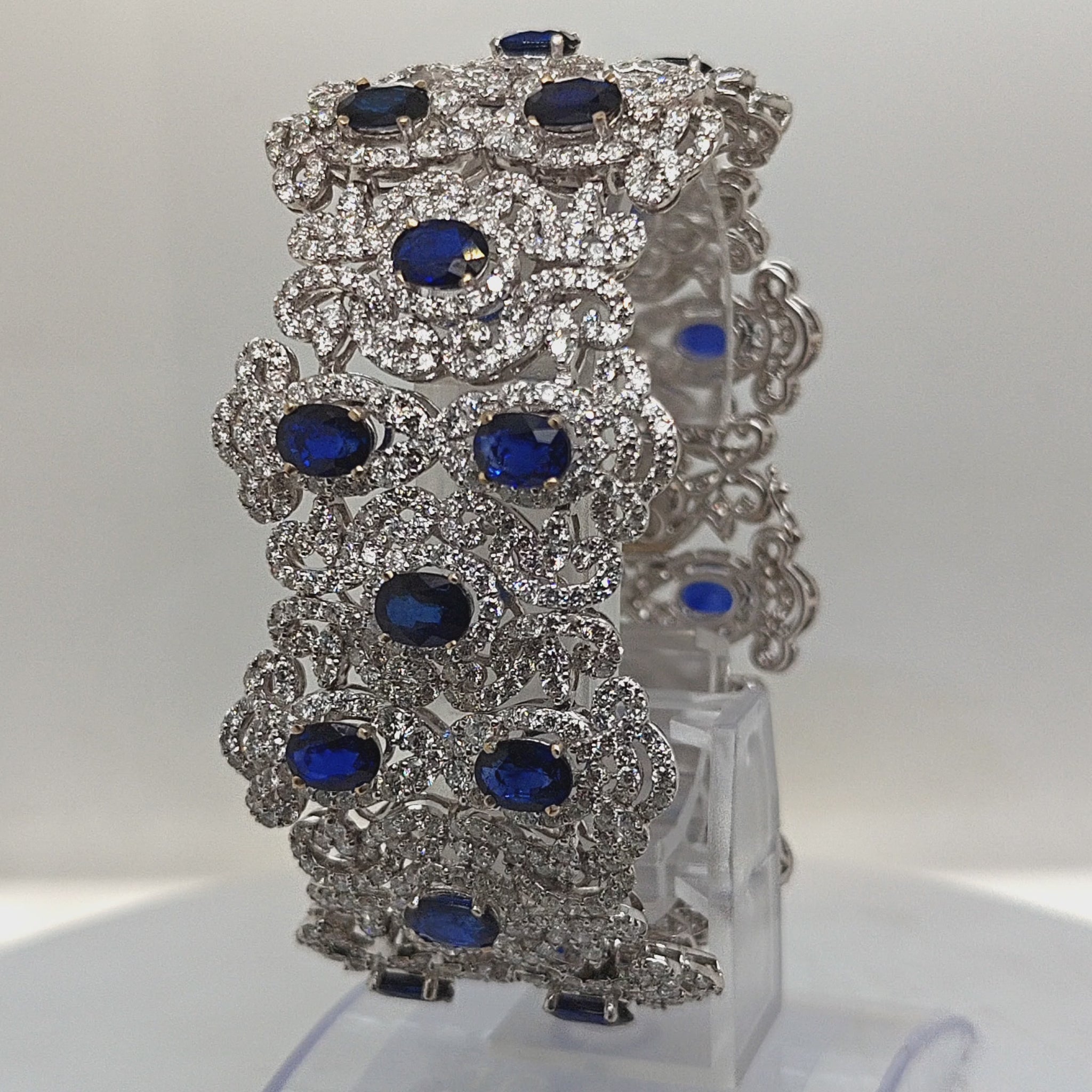 DIAMOND AND SAPPHIRE WIDE BRACELET WHITE GOLD